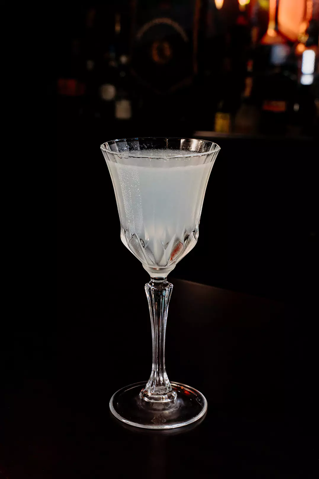 白佳人 White Lady